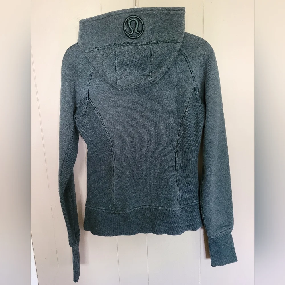 EUC Lululemon Scuba Hoodie II Heathered Fuel Green 4 - Picture 9 of 12